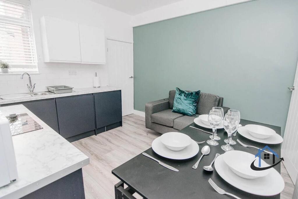 Balby Casa Nr Doncaster Racecourse King Beds Street Parking Vila Exterior foto