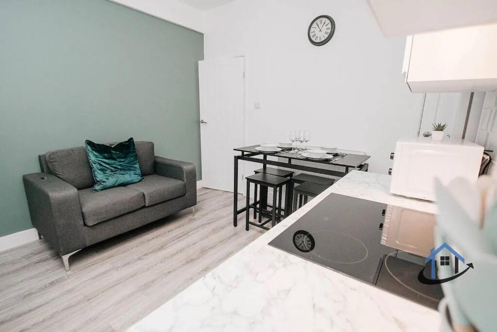 Balby Casa Nr Doncaster Racecourse King Beds Street Parking Vila Exterior foto